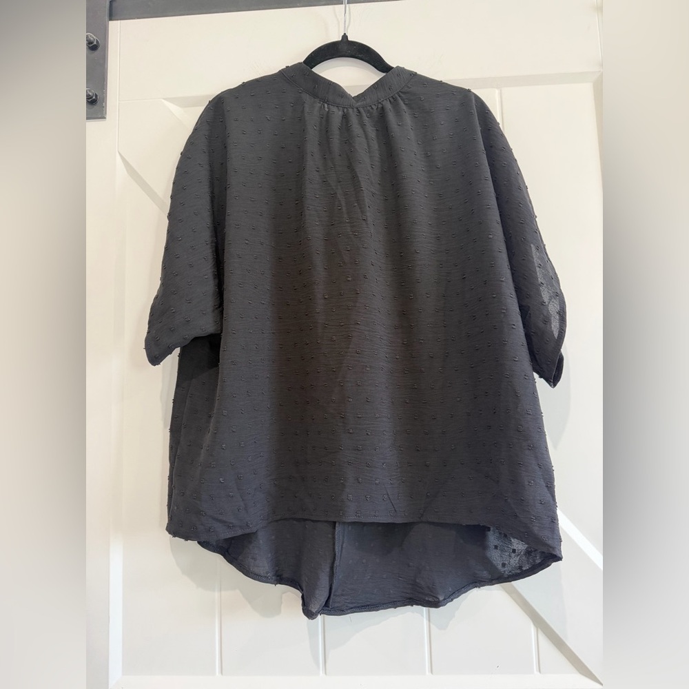 SHEIN Elegant Black Women's Top - Picture 2 of 4